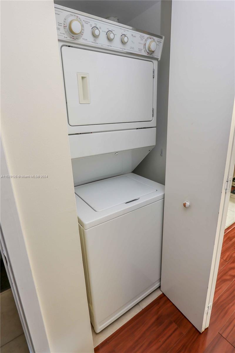 ONE MIAMI WEST CONDO - Residential Lease