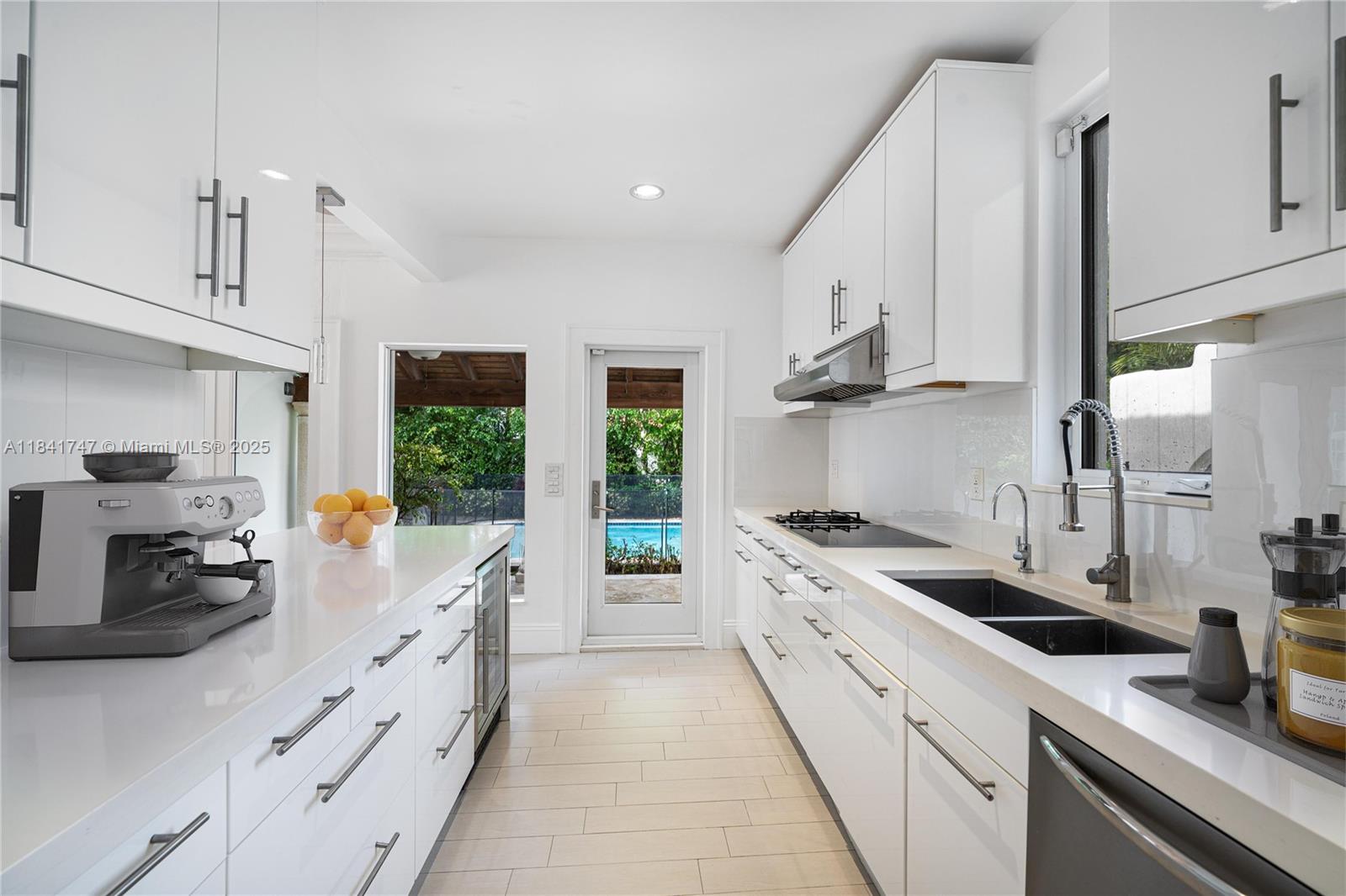 BAYSHORE UNIT NO 2 - Residential