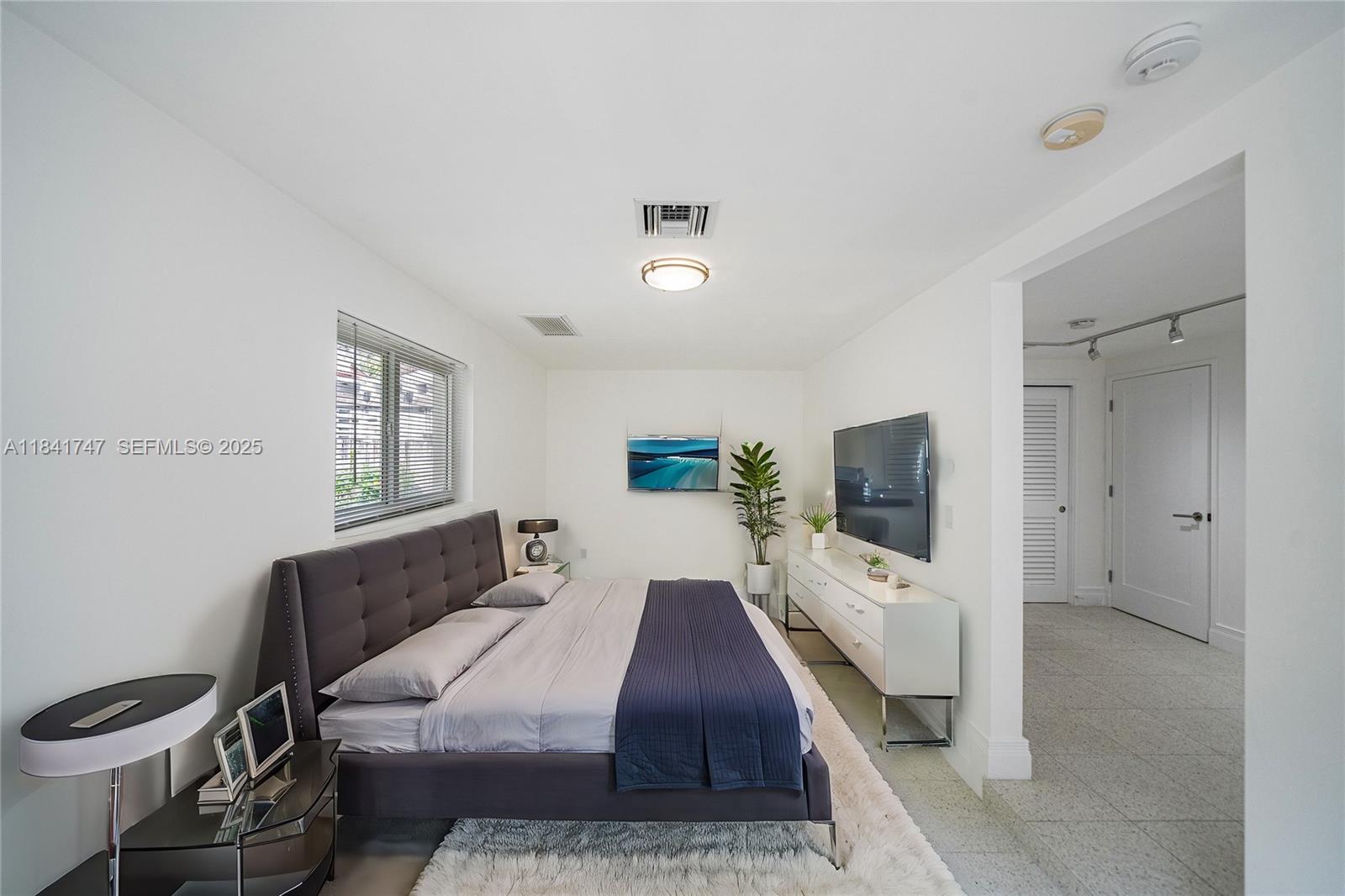 BAYSHORE UNIT NO 2 - Residential