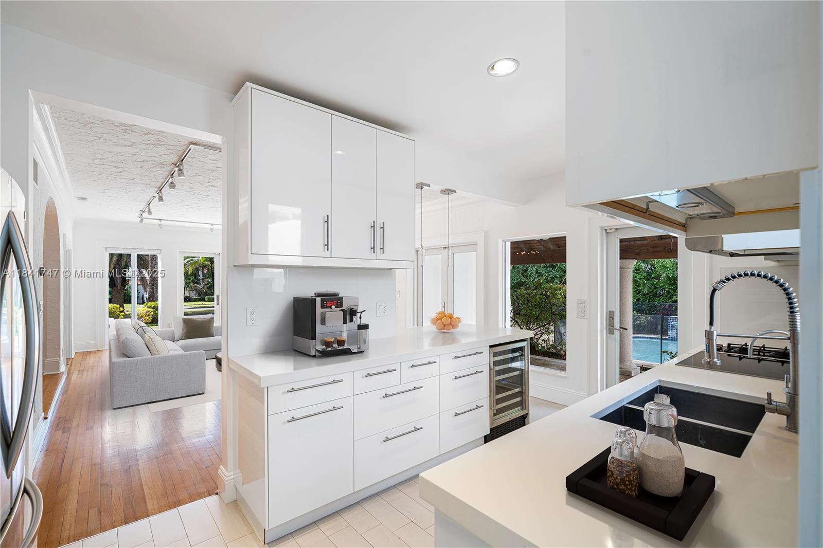 BAYSHORE UNIT NO 2 - Residential