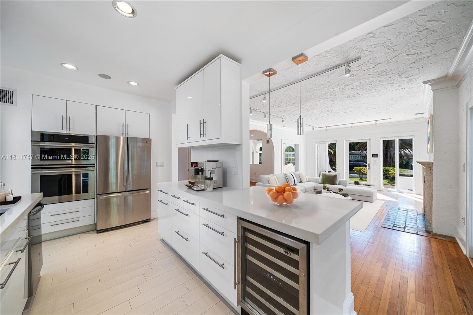 BAYSHORE UNIT NO 2 - Residential