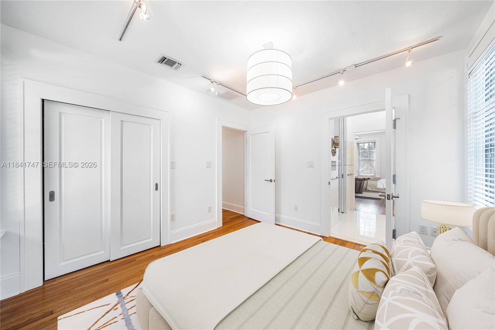 BAYSHORE UNIT NO 2 - Residential