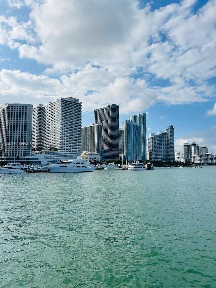 CITE CONDO - Residential