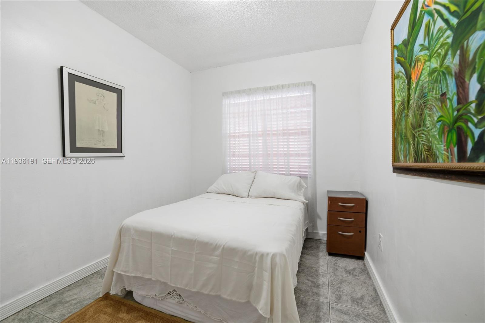 LE CLUB AT KENDALE LAKES - Residential