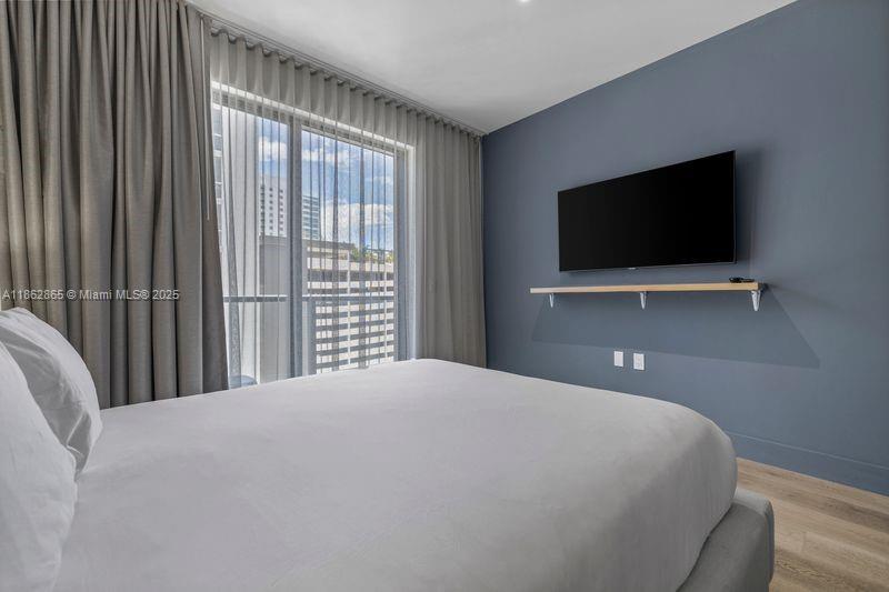 BRICKELL - Residential