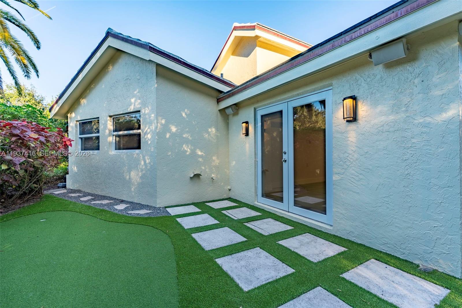 SHEARWATER AT JONATHANS L - Residential