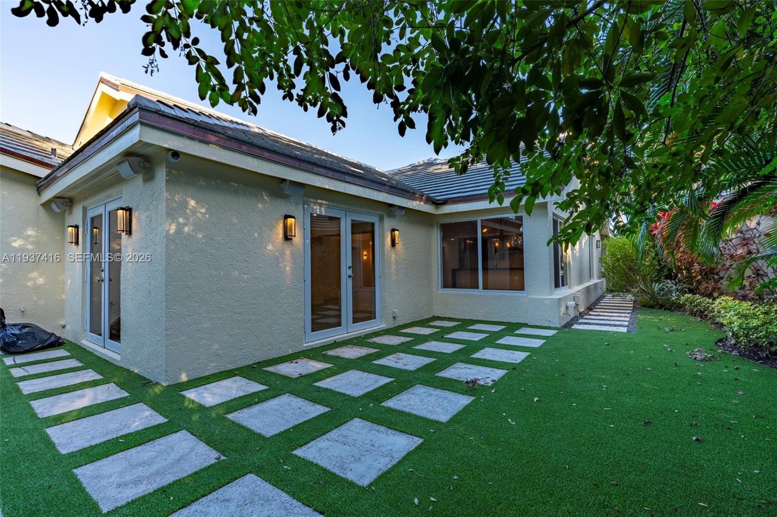 SHEARWATER AT JONATHANS L - Residential