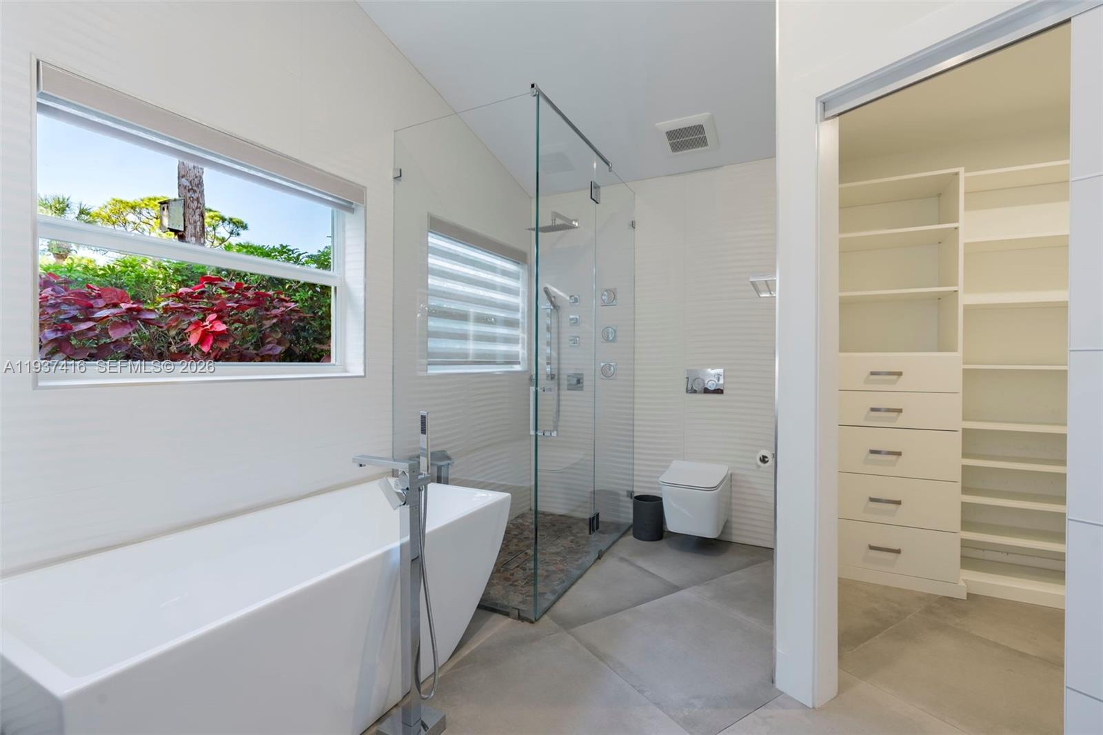 SHEARWATER AT JONATHANS L - Residential