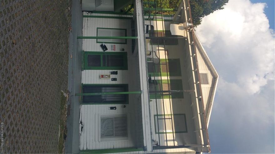 Fourplex in Historic McFarlane District, Coral Gables section of West Coconut Grove, Quiet and Secure,