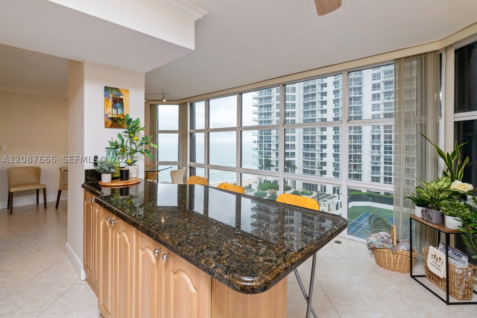6423 Collins Ave 1201