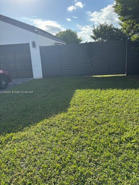 WEITZER SHAUNA MEADOWS SE - Residential Lease