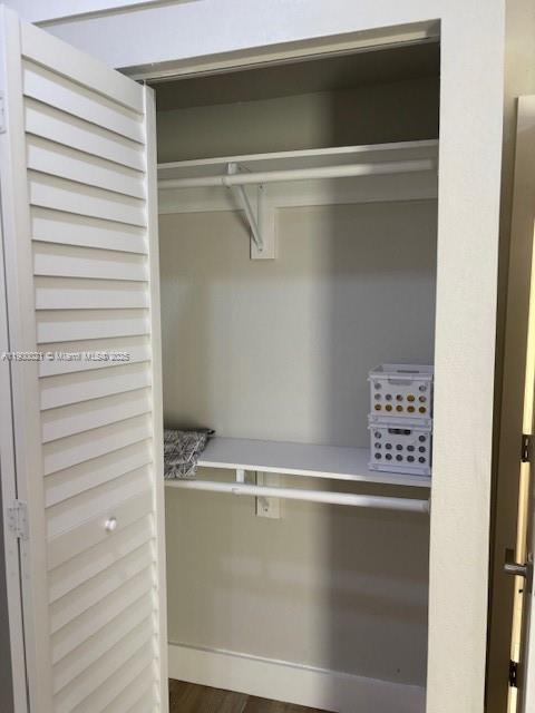 WEITZER SHAUNA MEADOWS SE - Residential Lease