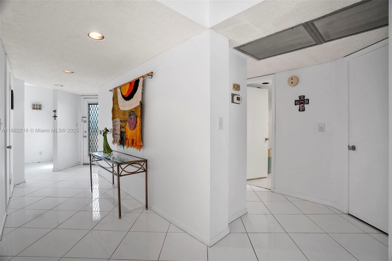 ELEUTHERA VILLAGE A CONDO - Residential Lease