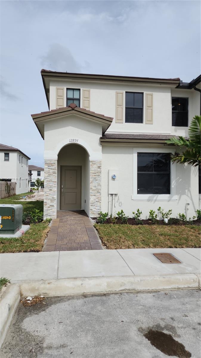 Beautiful CORNER UNIT for RENT at AT THE NEW LENNAR SIENA RESERVES SOUTH . This 2-story villa offers the convenience of 1 Bedroom and 1 full bathroom on the first floor, along with an open concept kitchen with stainless steel appliances, living/dining room, and a nice patio to enjoy with family and friends. On the second floor, there are 2 bedrooms and 2 full bathrooms, and a laundry room. The unit comes with 2 parking spaces right in front of the unit, and there's additional visitors parking throughout the community. PROPERTY OCCUPIED.