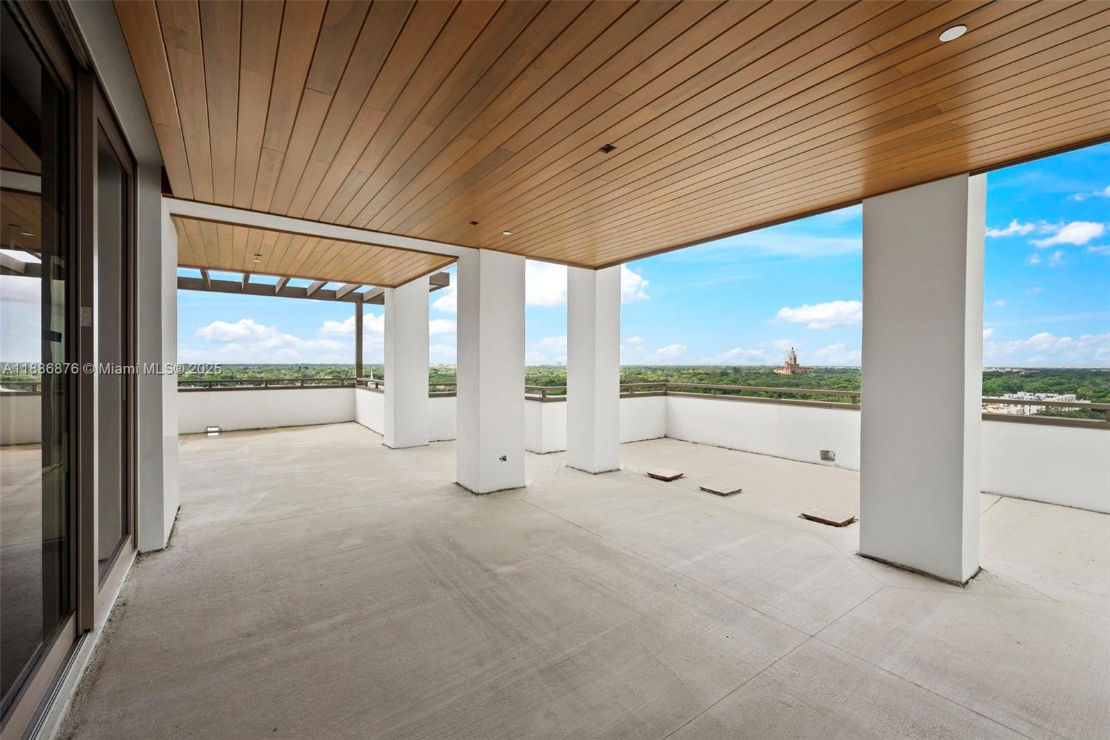 CORAL GABLES BILTMORE SEC - Residential