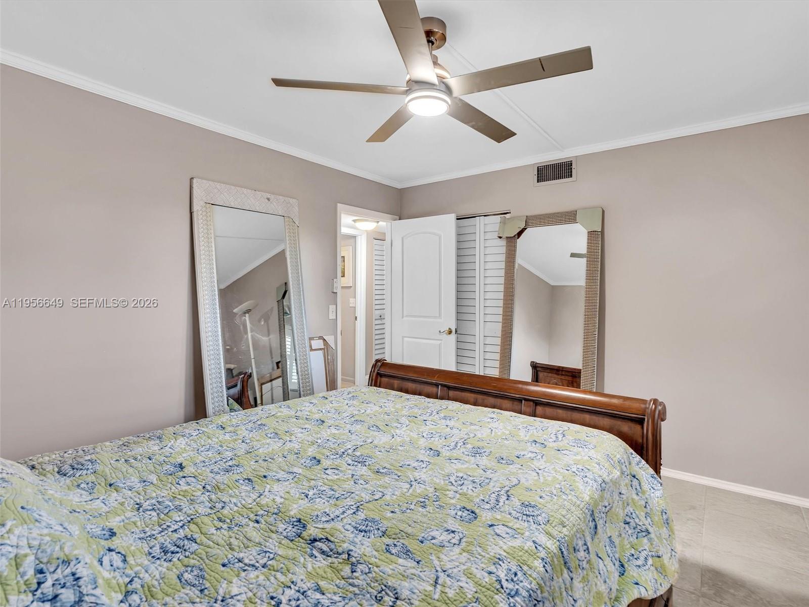 MEADOWBROOK LAKES CONDO - Residential