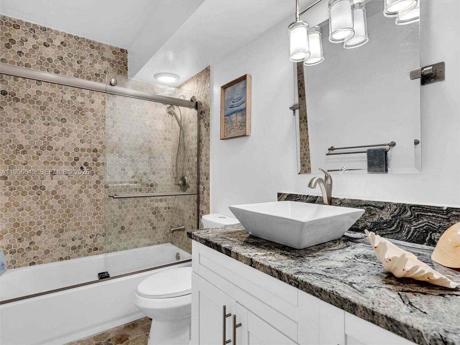 MEADOWBROOK LAKES CONDO - Residential