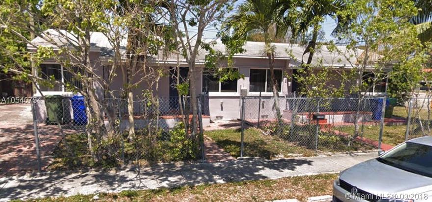 Exceptional 2/1 located in the City of Miami. Ready for you to move in. Won't last!