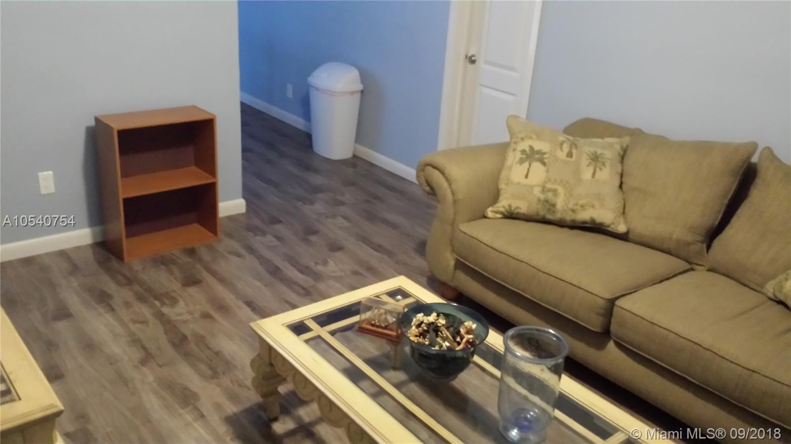 SOUTH VEDADO - Residential Lease