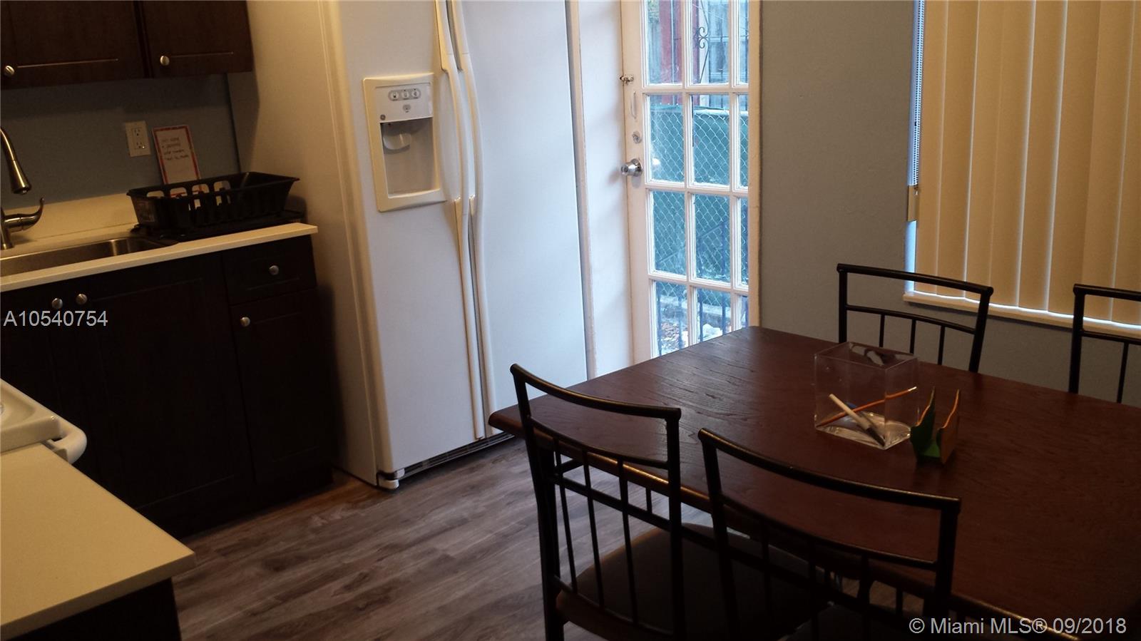 SOUTH VEDADO - Residential Lease