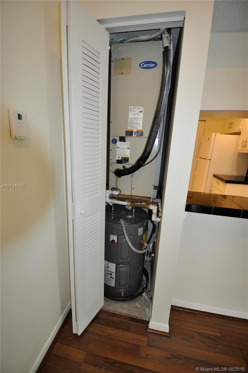 Carmel Lakes Condo - Residential Lease