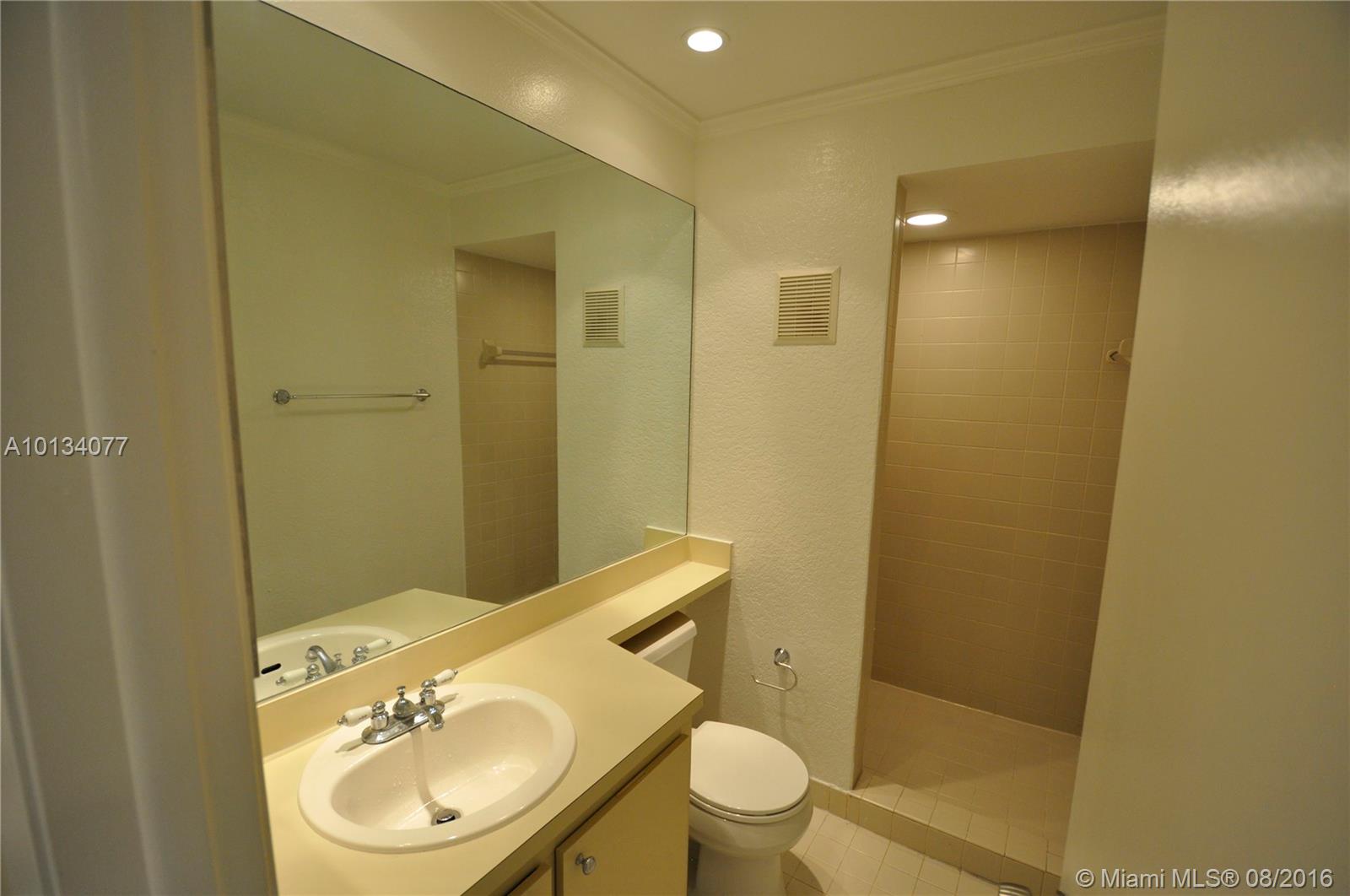 Carmel Lakes Condo - Residential Lease