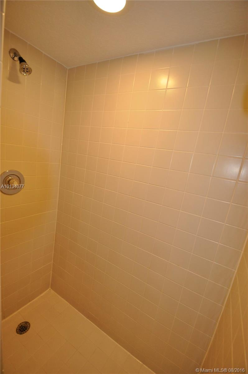 Carmel Lakes Condo - Residential Lease