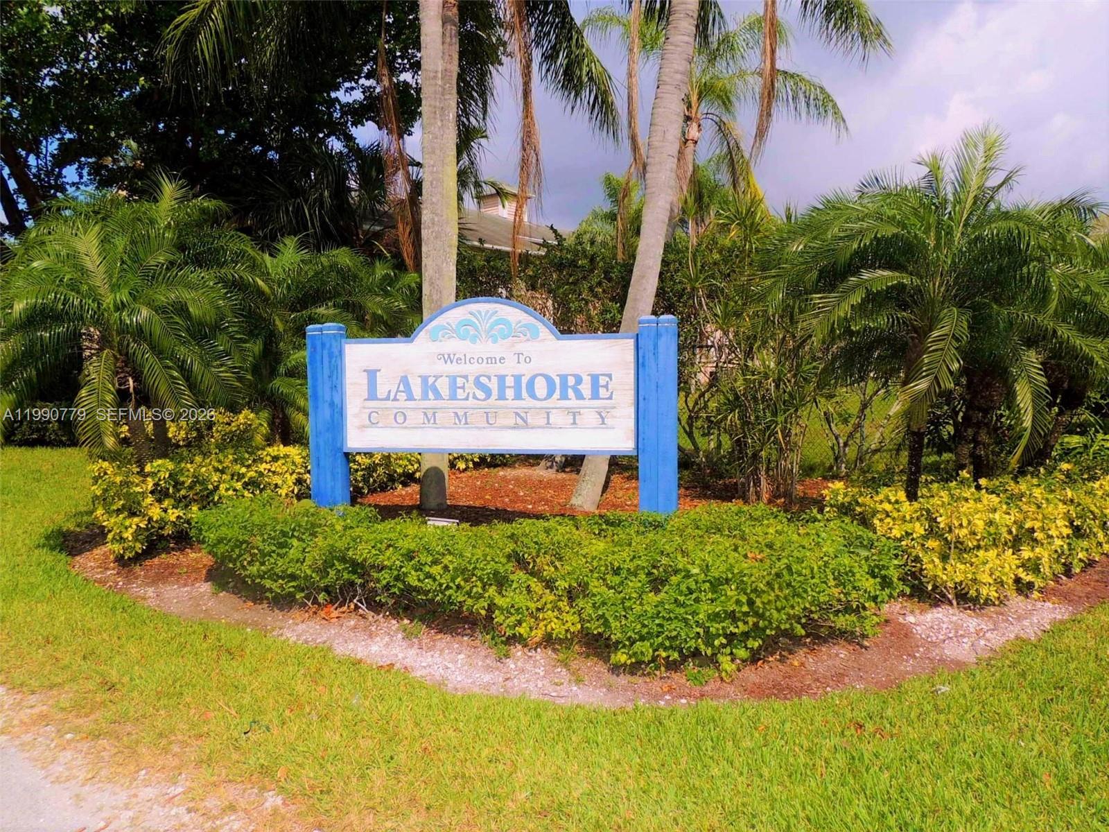 LAKESHORE CONDO #4 - Residential Lease