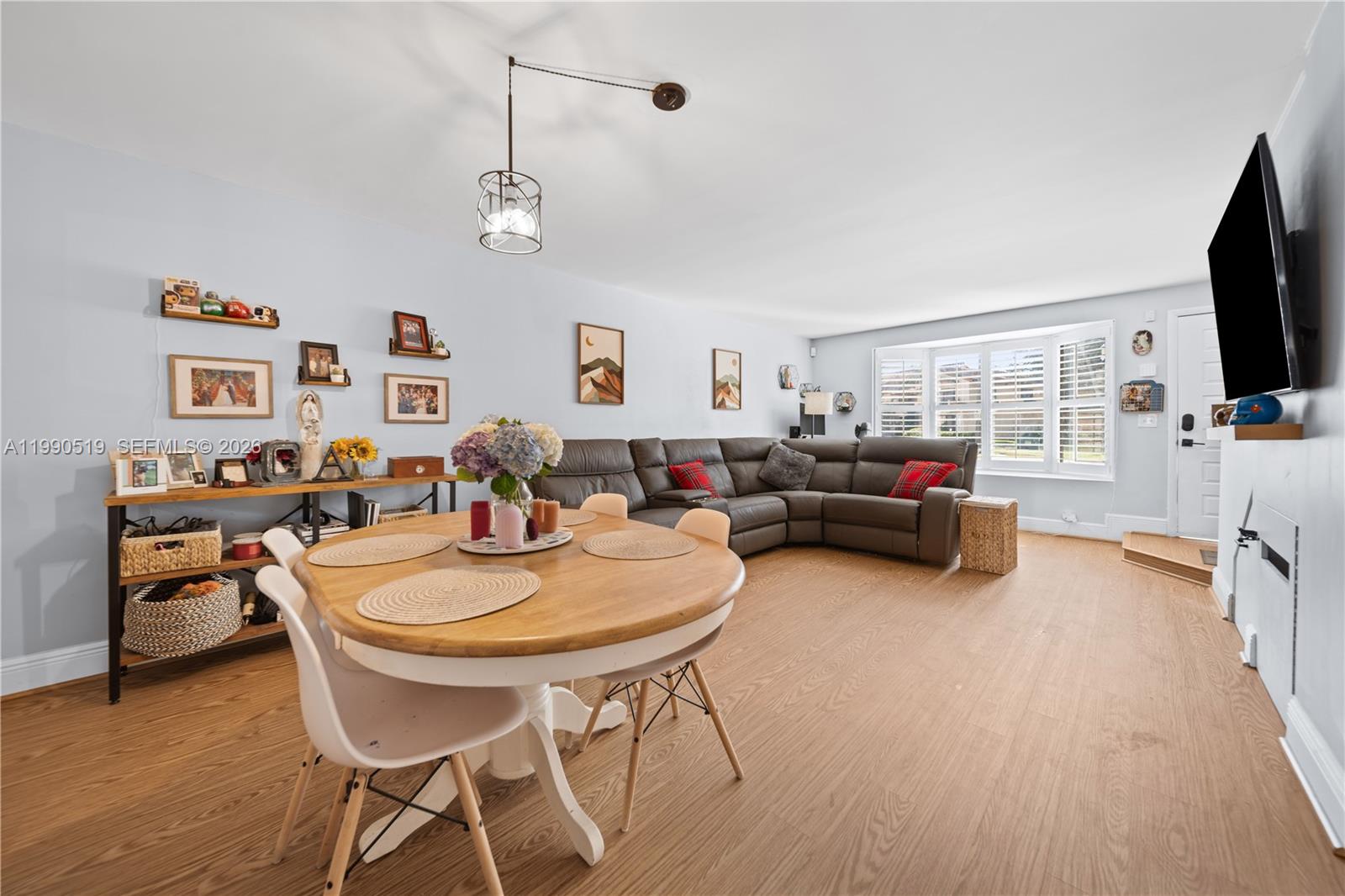 DADELAND COVE SEC 2 - Residential