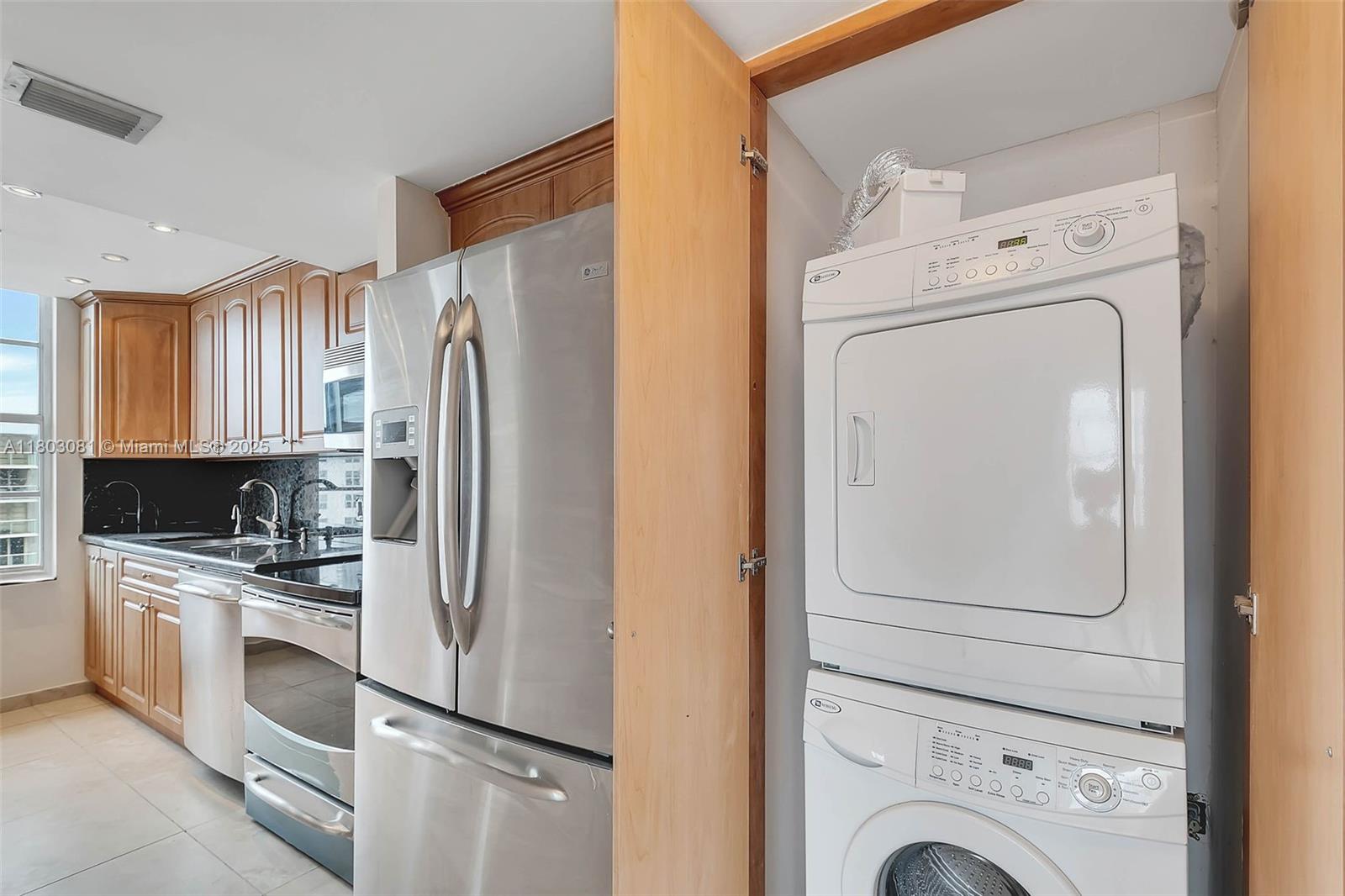 231 174th St 2312