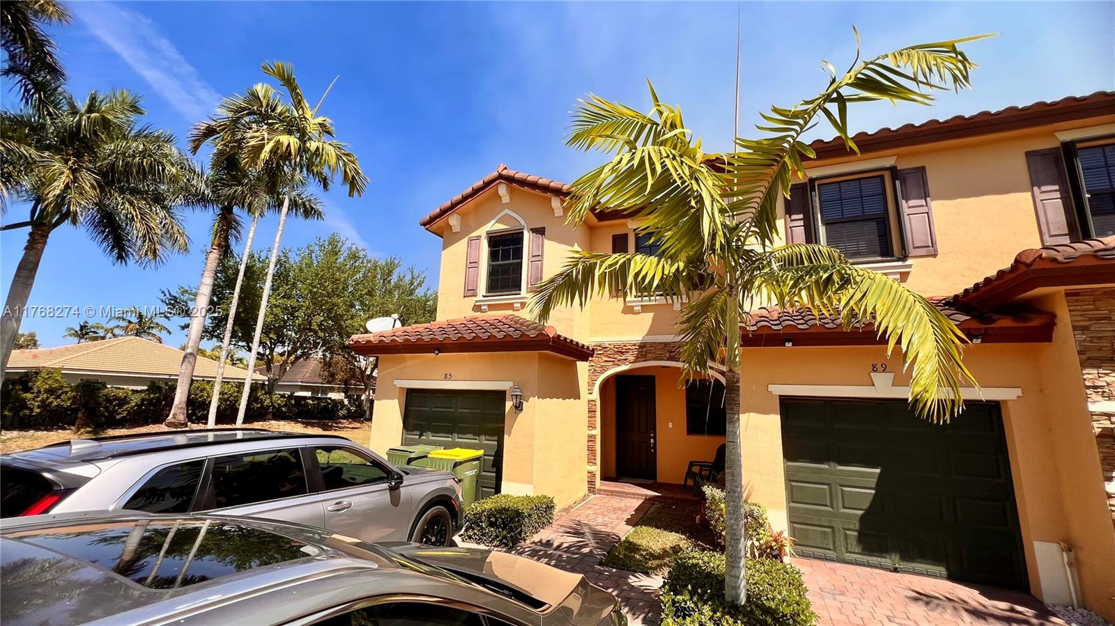 85 Se 34th Ter, Homestead, Miami-Dade County, Florida - 3 Bedrooms  
3 Bathrooms - 