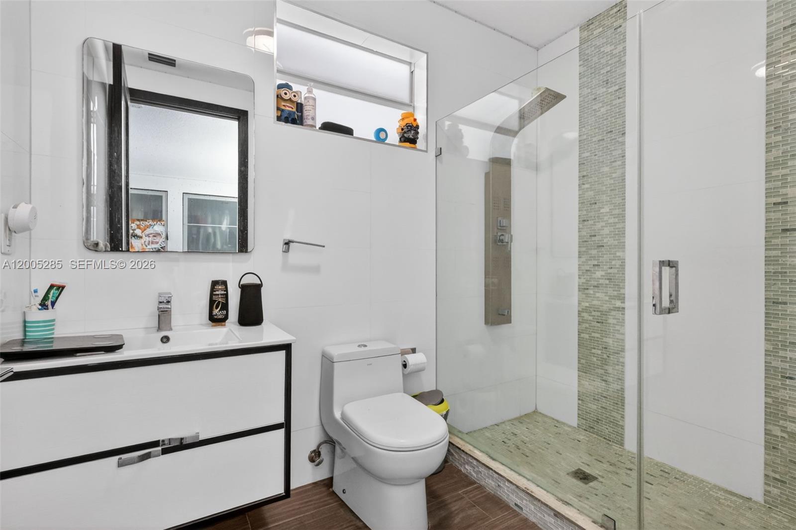 DORAL ISLES-ANTILLES - Residential