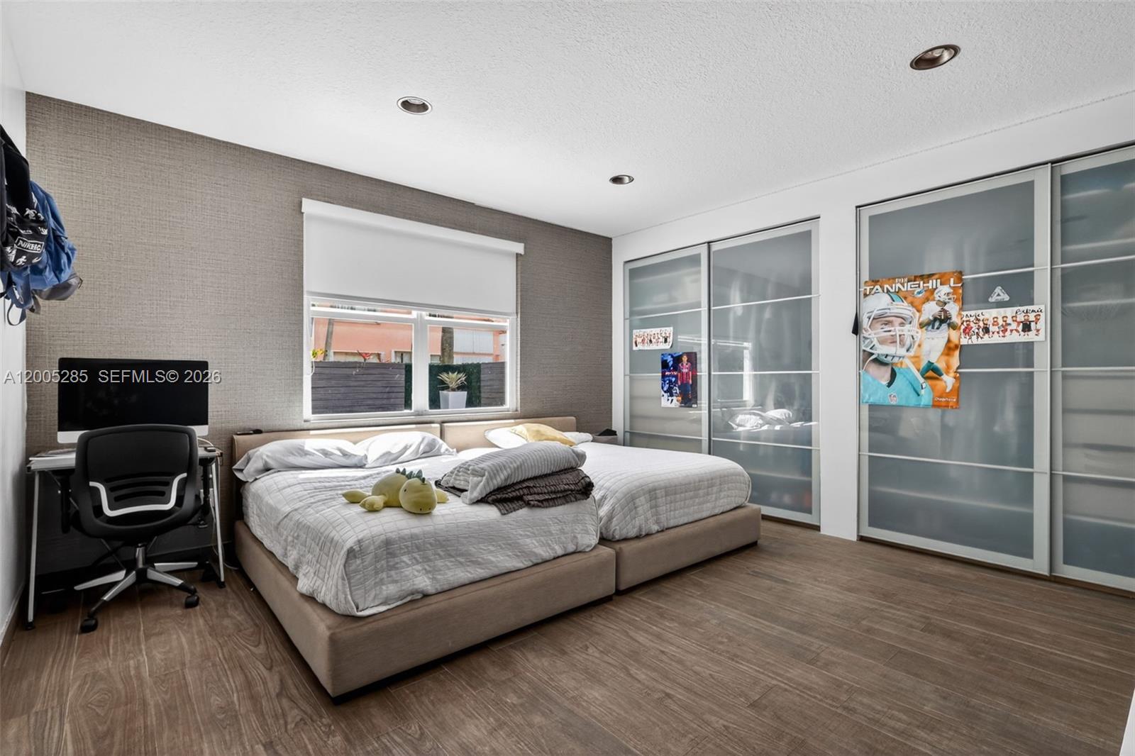 DORAL ISLES-ANTILLES - Residential