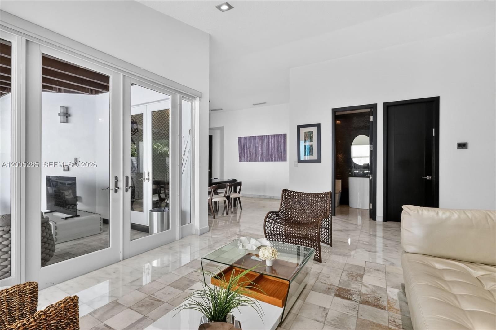 DORAL ISLES-ANTILLES - Residential