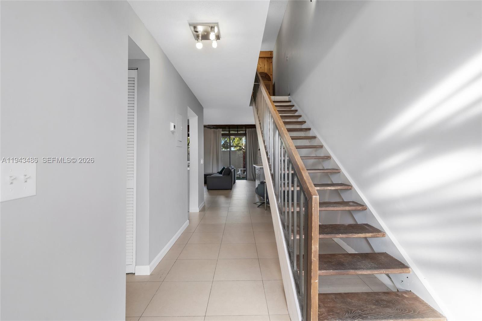 EVERGLADES SUGAR & LAND C - Residential