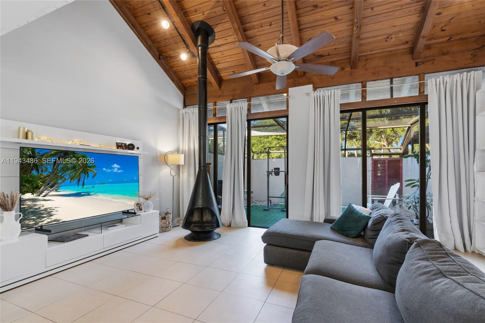 EVERGLADES SUGAR & LAND C - Residential