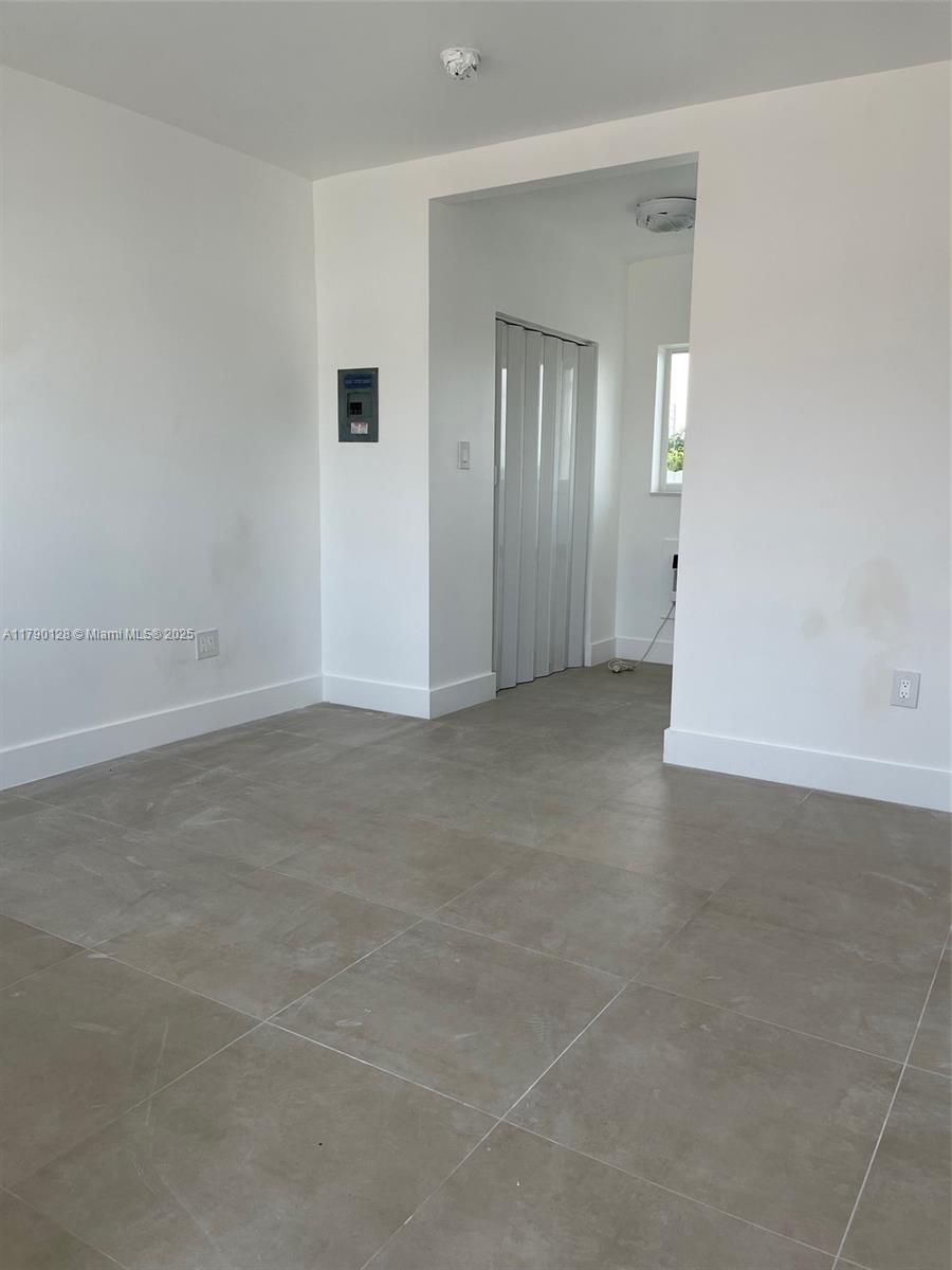 2196 Ali Baba Ave 9