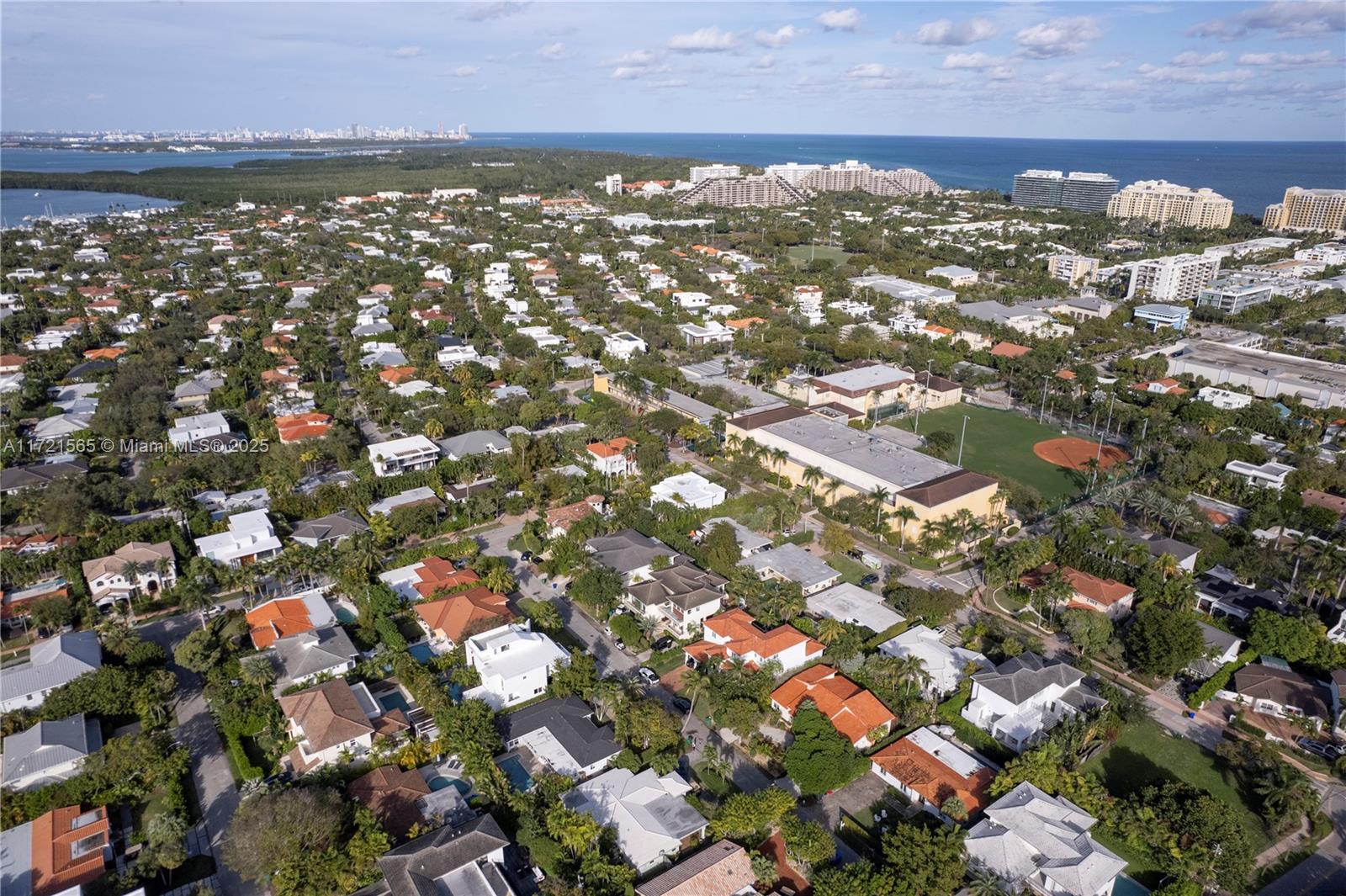 BISCAYNE KEY ESTATES - Residential