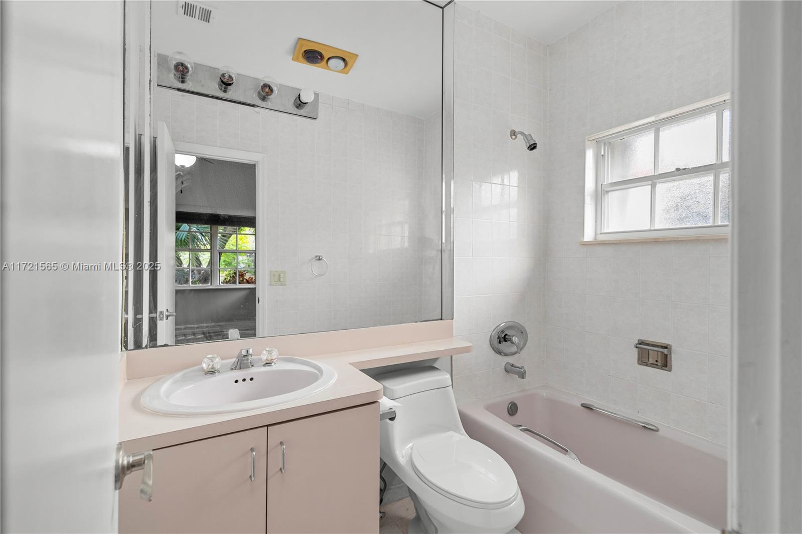 BISCAYNE KEY ESTATES - Residential