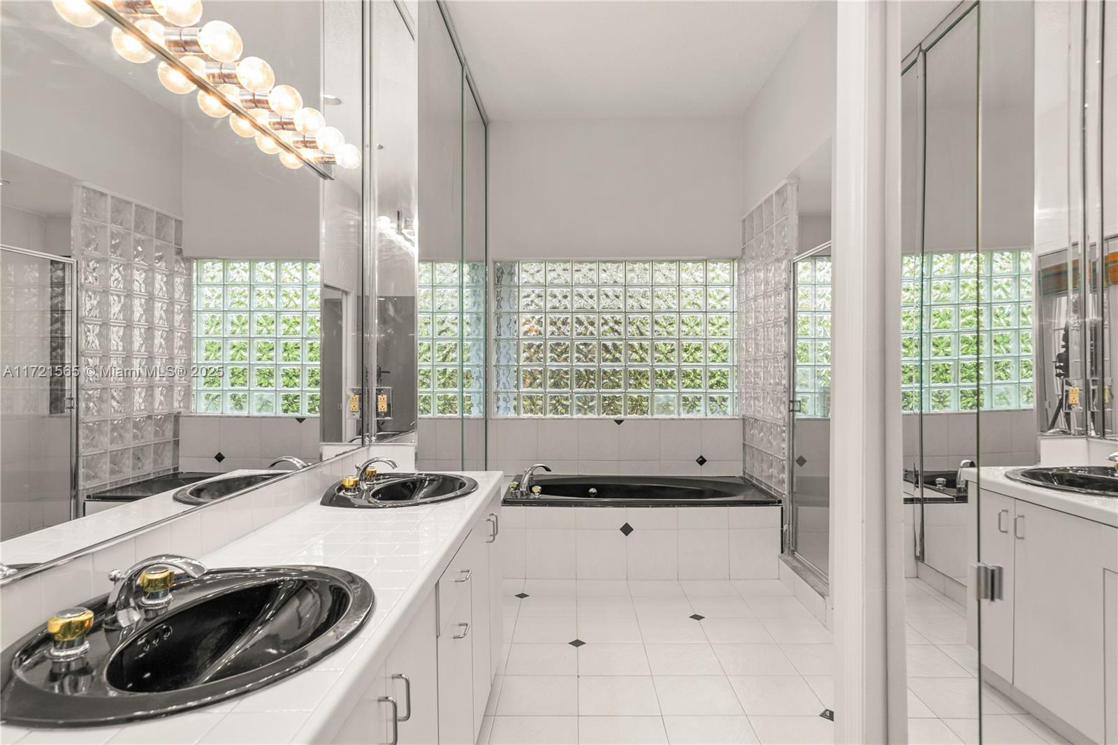 BISCAYNE KEY ESTATES - Residential