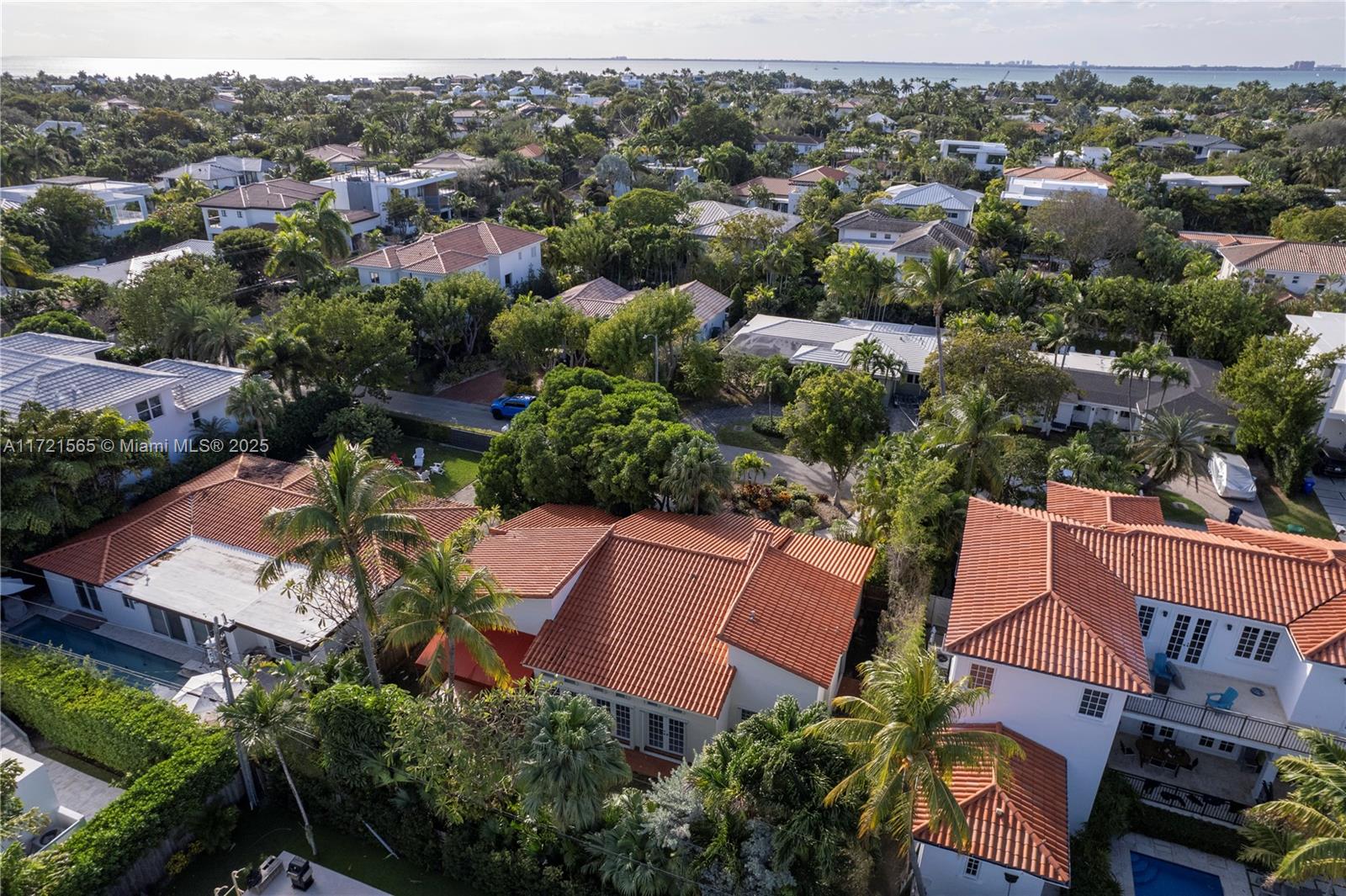 BISCAYNE KEY ESTATES - Residential