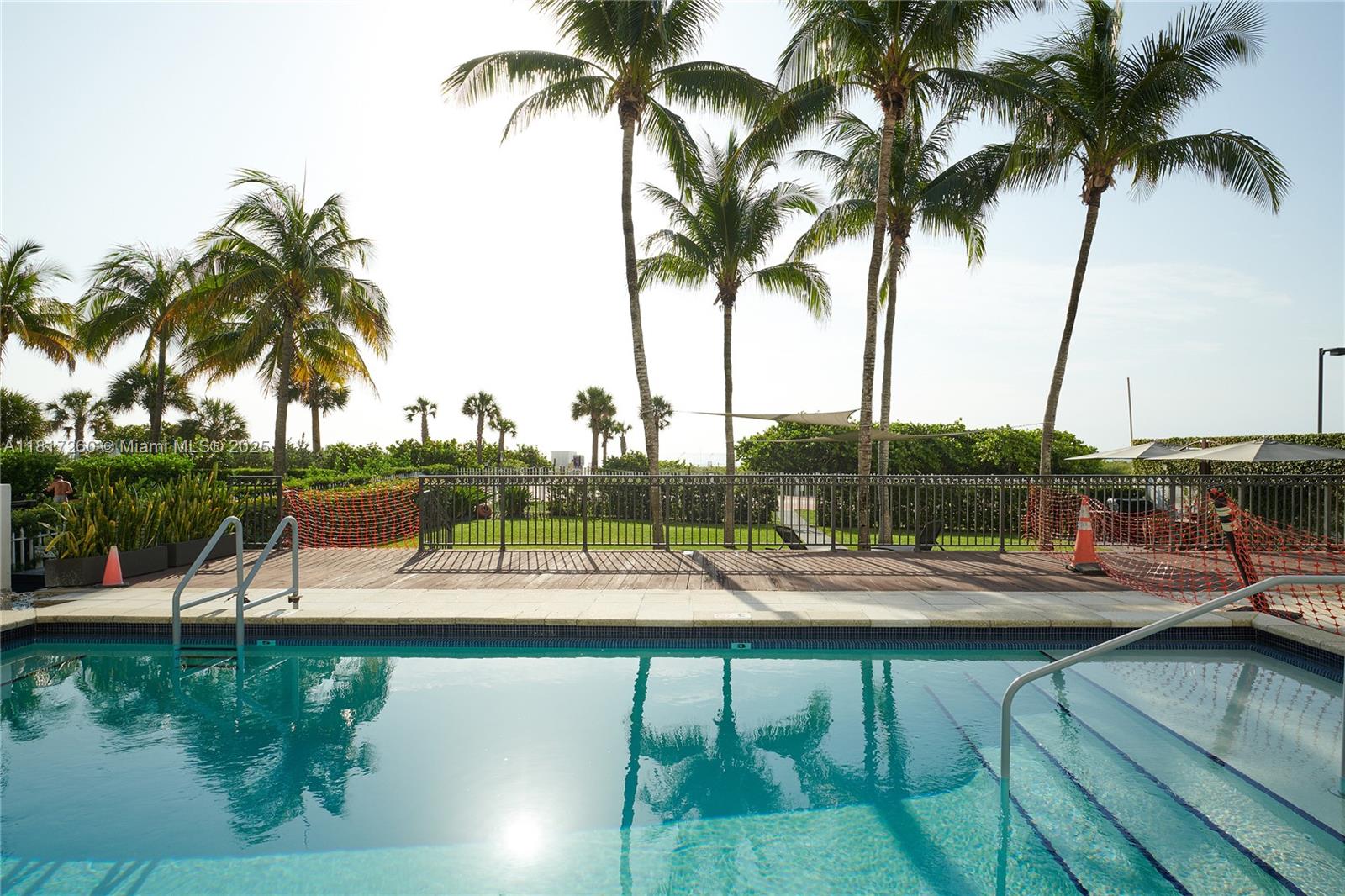 THE SURF CONDO - Residential