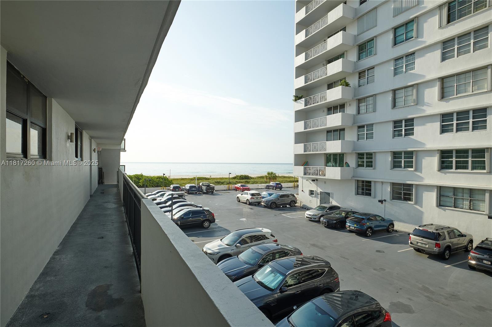 THE SURF CONDO - Residential