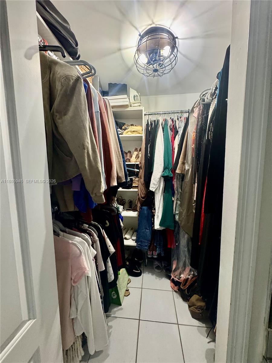 Chestnut Woods - Residential