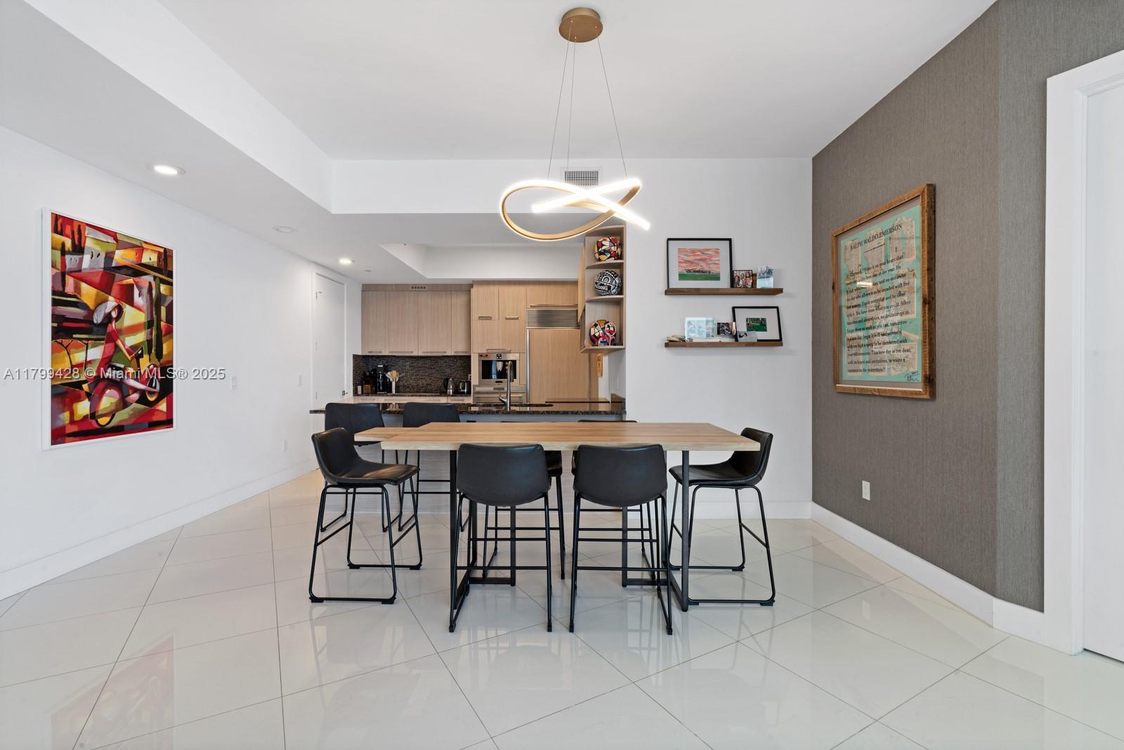 15901 Collins Ave 1207