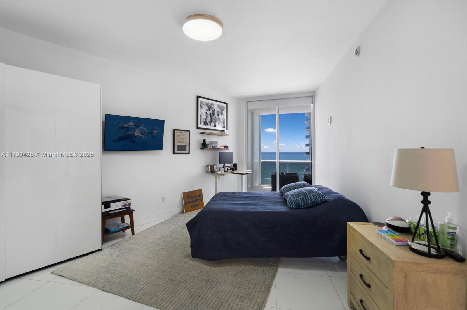 TDR TOWER II CONDO - Residential