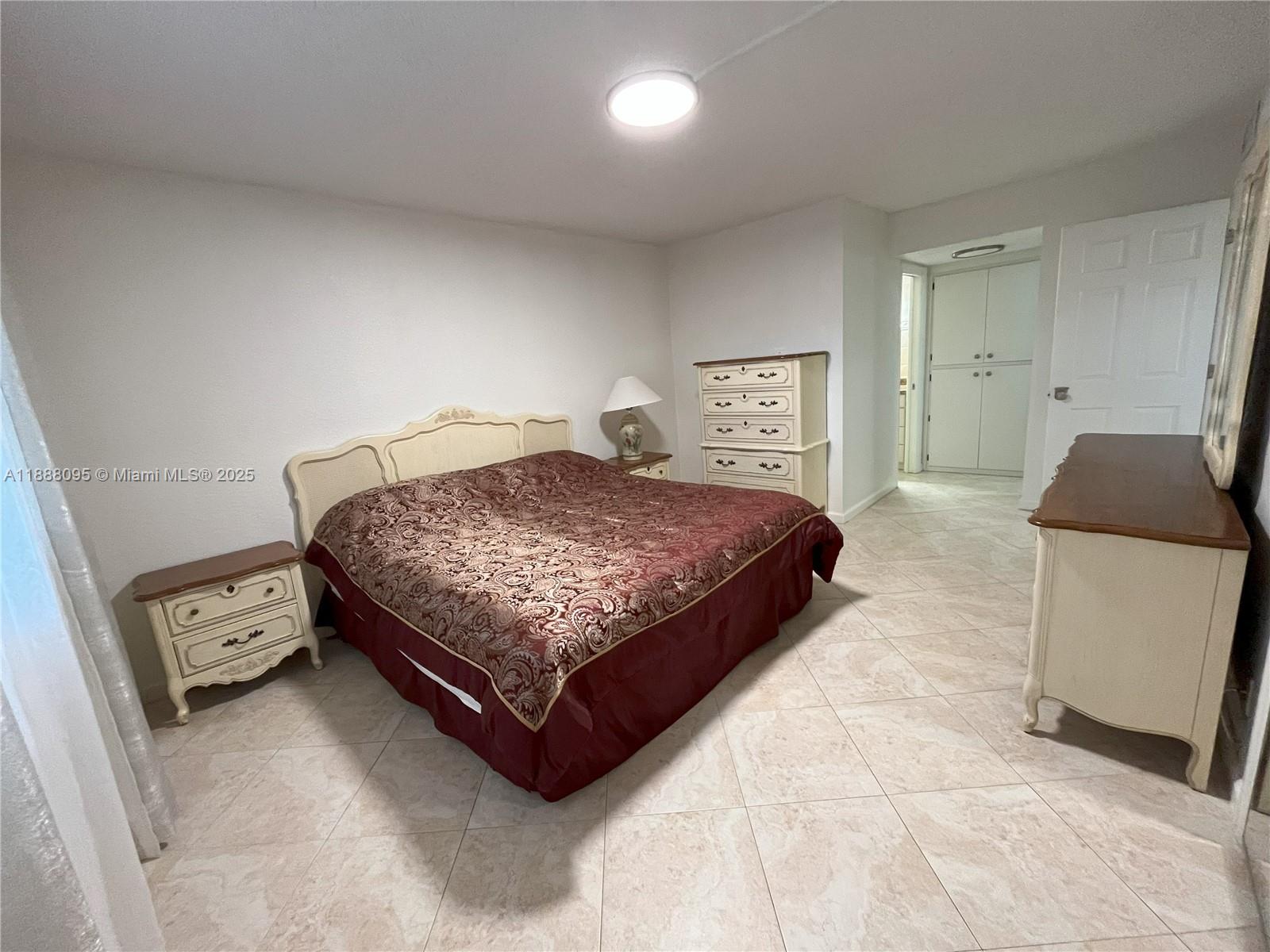 NO 50 PALM-AIRE COUNTRY C - Residential Lease