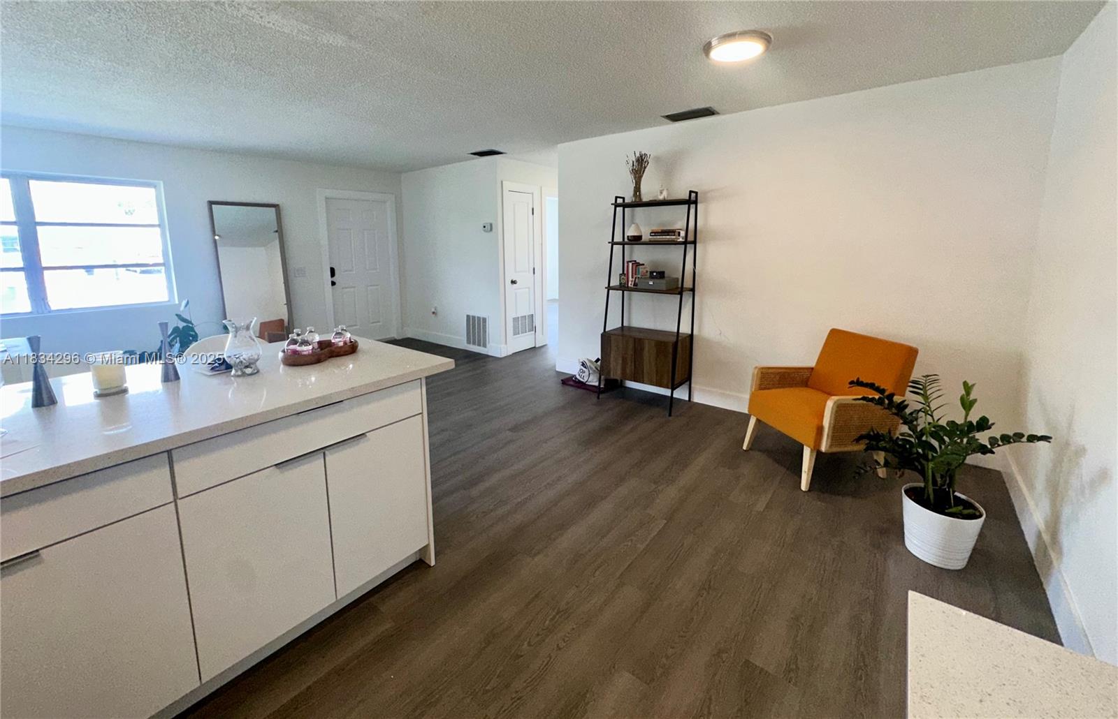 9040 NW 26th Place Sunrise Golf Village