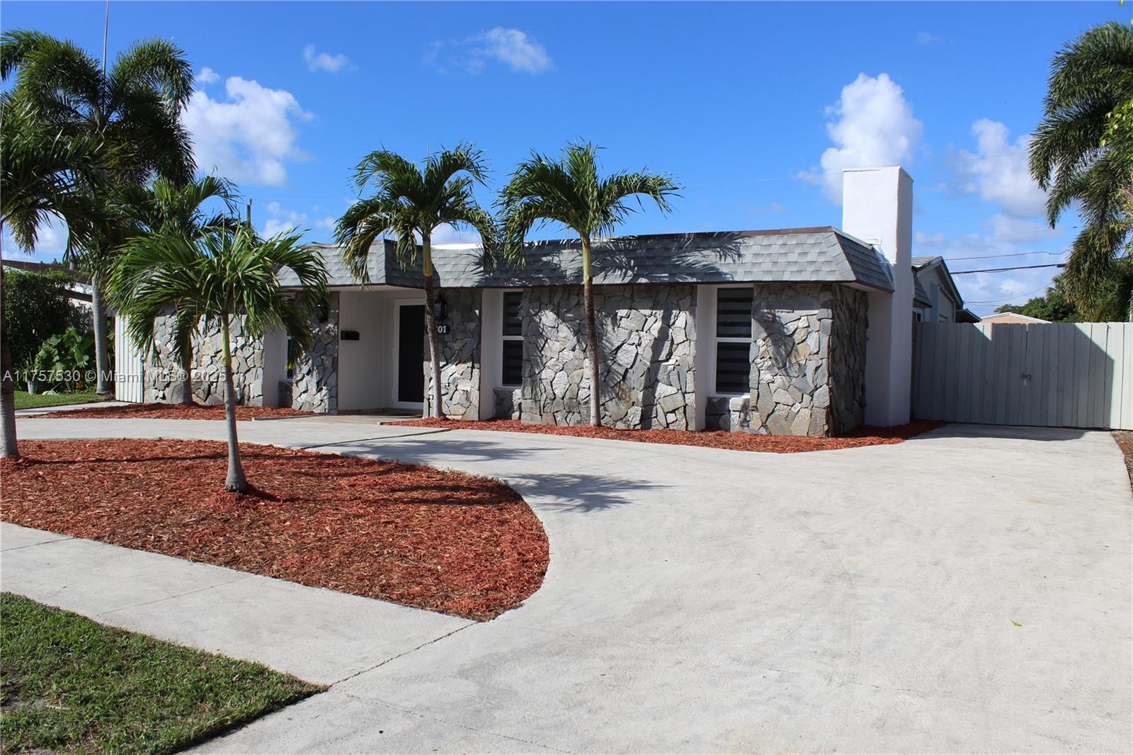 Property for Sale at 6701 Branch St, Hollywood, Broward County, Florida - Bedrooms: 4 
Bathrooms: 3  - $649,000