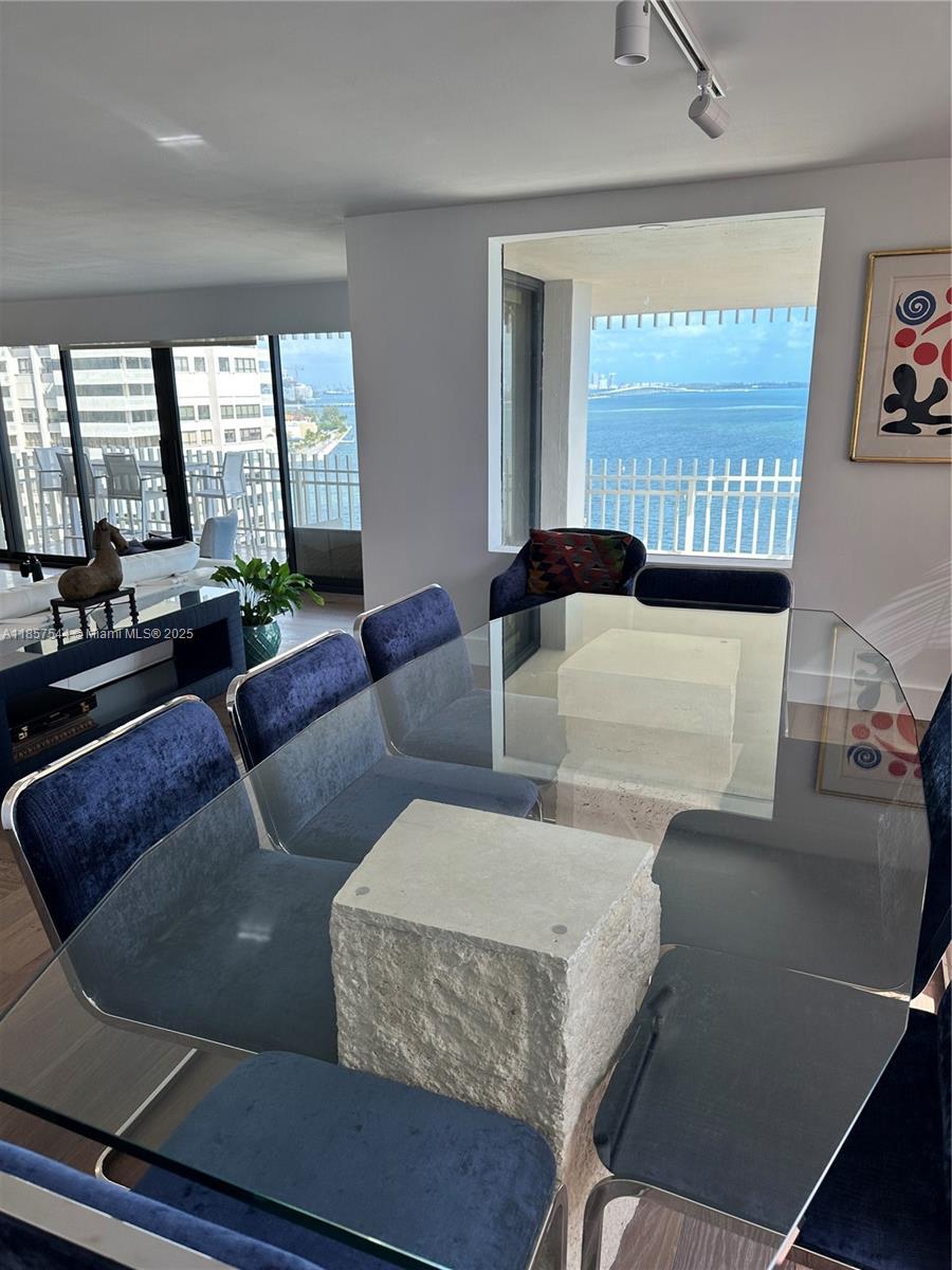 GROVE ISLE CONDO - Residential Lease